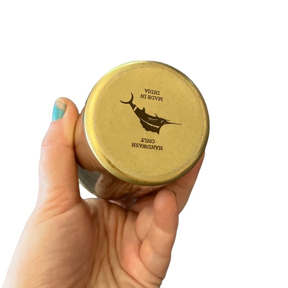 Tommy‎ Bahama Pineapple Cocktail Shaker - Picture 3 of 5